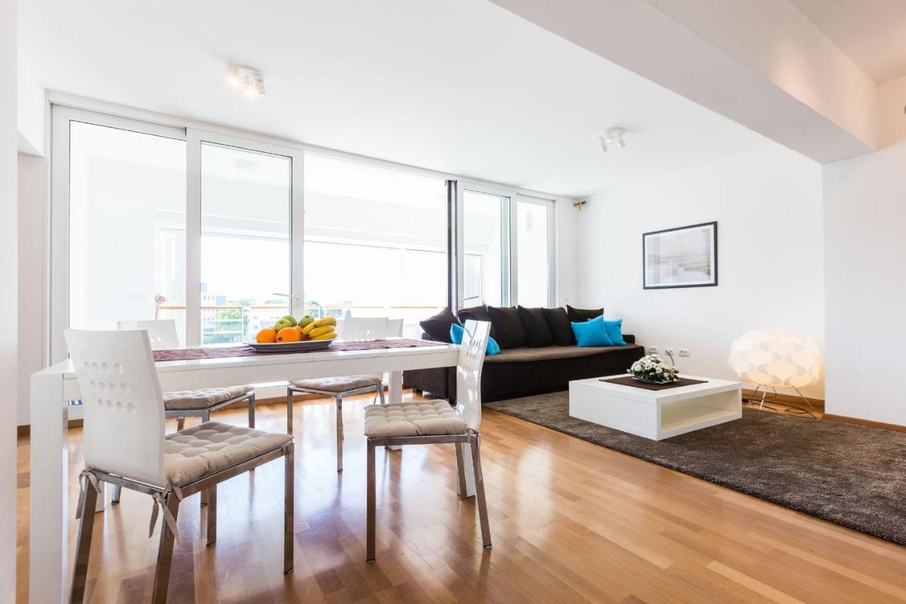 Hoplite 2br With Free Parking Apartment